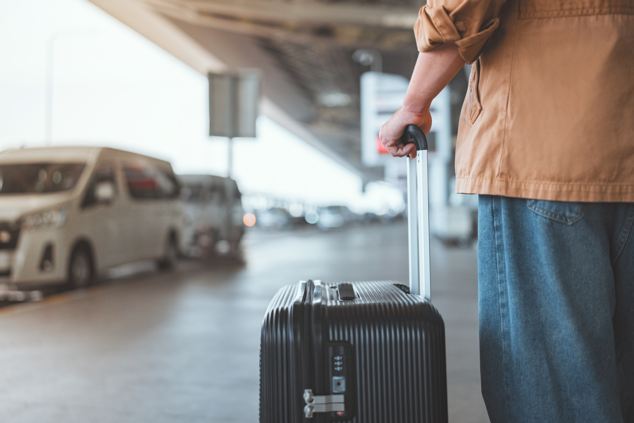 Crise nos aeroportos dos EUA expõe impacto do shutdown e ameaça operações de segurança