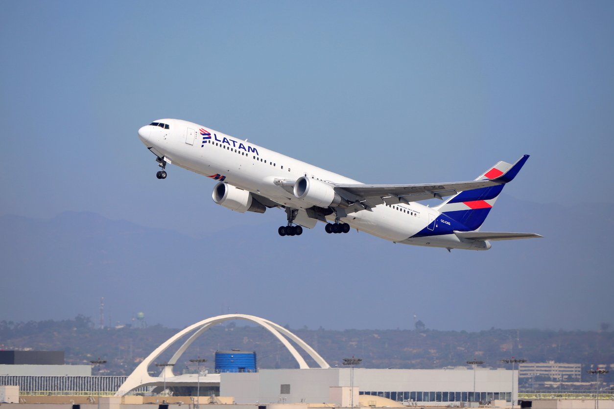 Latam anuncia voos para Cidade do Cabo, Bruxelas e Amsterdã em 2026