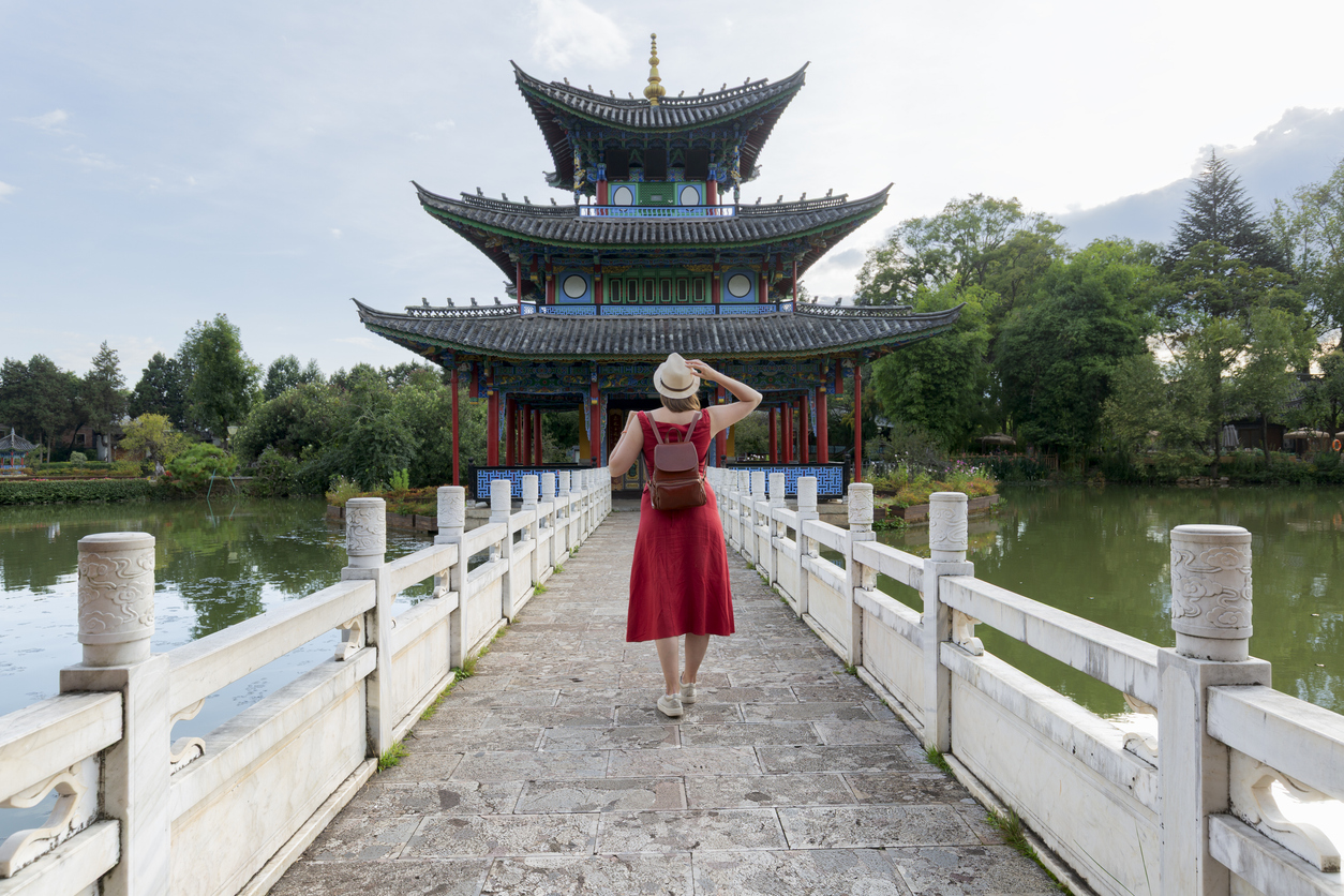 China ganha força no turismo global com mudança no fluxo internacional
